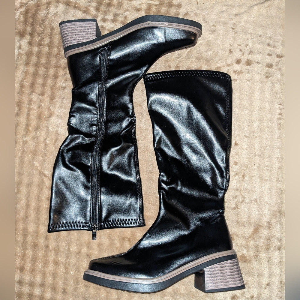 Faux Leather Black Knee-High Boots 37